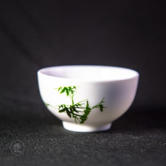 Чашка фарфор, малая 2 