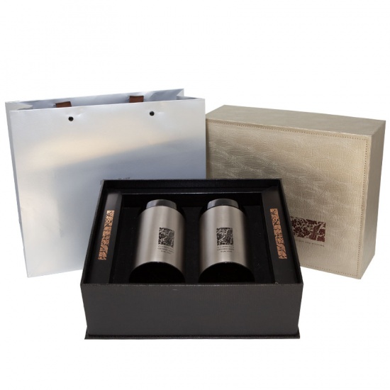 Подарочная коробка "Фэн Мин"