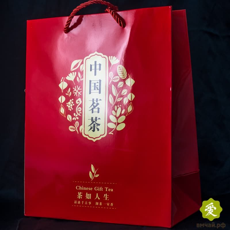 Пакет бумажный красный 22*27*11