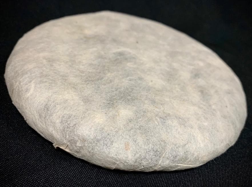 Шу Пуэр блин, Бай Чжи, 2017 год, 200 гр.