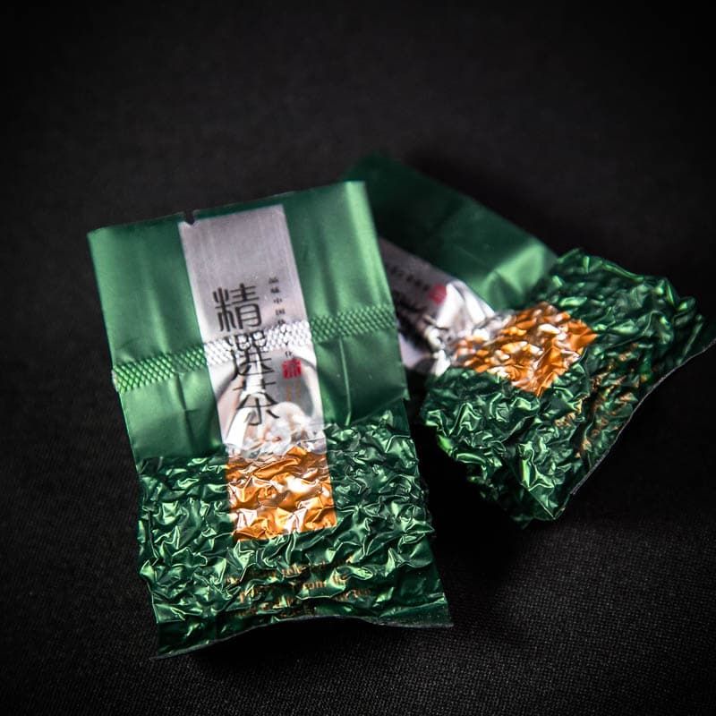 Улун Те Гуань Инь Хун Я Вэй Тао ,деревня Байбан Цун, 10 гр.