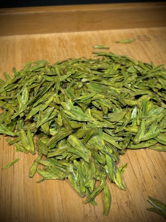 Лун Цзин 1700 весна 2023