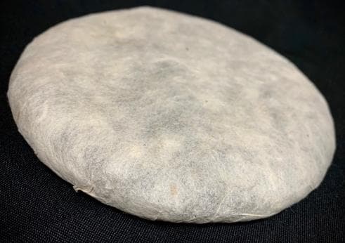 Шу Пуэр блин, Бай Чжи, 2017 год, 200 гр.