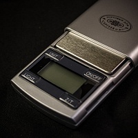 Весы электронные (от 0,1 до 500 грамм)