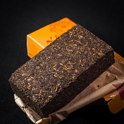 Да Сюэ Шань, Шу пуэр в кирпиче 2006 год, 100 гр. - 3